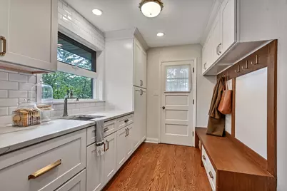 443 Blackstone Avenue, La Grange, IL 60525 - Photo 10