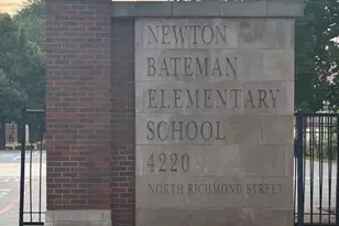 2920 W Berteau Ave, Chicago, IL 60618 - Photo 20