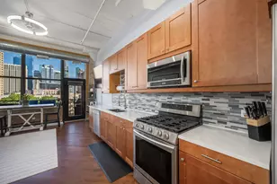 1601 S Michigan Ave, Chicago, IL 60616 - Photo 8