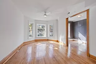 3122 W Fullerton St, Chicago, IL 60647 - Photo 2