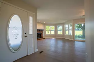 1621 Glengarry Ct, Algonquin, IL 60102 - Photo 2