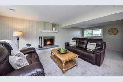 2287 Durham Drive, Wheaton, IL 60189 - Photo 8