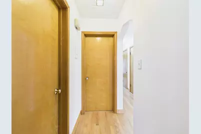 6345 W Peterson Avenue, Chicago, IL 60646 - Photo 32