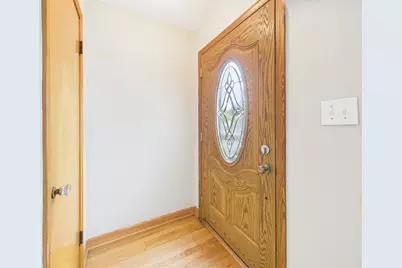 6345 W Peterson Avenue, Chicago, IL 60646 - Photo 2