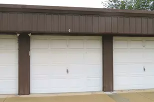 101 Caterpillar Dr, Joliet, IL 60436 - Photo 20