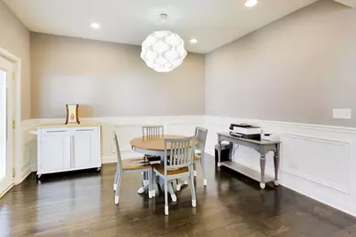 2819 Cuyler Avenue, Berwyn, IL 60402 - Photo 16