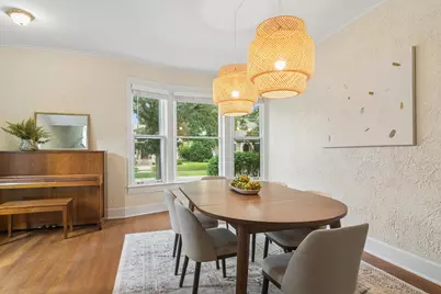 135 W Russell Street, Barrington, IL 60010 - Photo 6