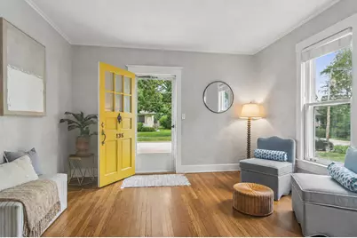 135 W Russell Street, Barrington, IL 60010 - Photo 16