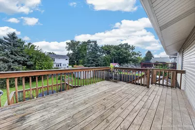 1358 Cottonwood Lane, Crystal Lake, IL 60014 - Photo 18