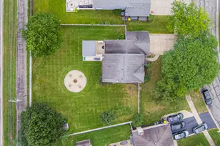 1455 Iris Ave, Carol Stream, IL 60188 - Photo 32