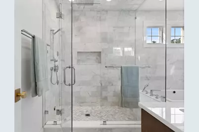 2057 N Oakley Avenue, Chicago, IL 60647 - Photo 20