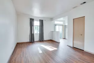 1216 Arapaho Ct, Naperville, IL 60540 - Photo 6
