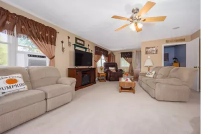 2217 Mercer Farm Road, Centralia, IL 62801 - Photo 12