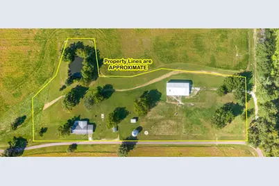 2217 Mercer Farm Road, Centralia, IL 62801 - Photo 4