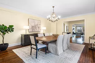 227 E Delaware Pl, Chicago, IL 60611 - Photo 10