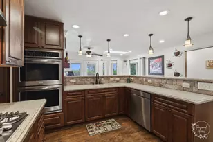140 Ethel St, Buckingham, IL 60917 - Photo 18