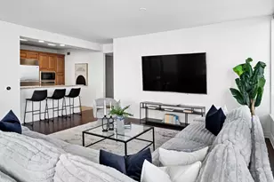 600 N Lake Shore Dr, Chicago, IL 60611 - Photo 6