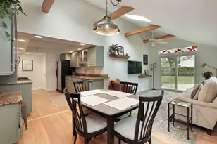 1196 Cedar Ln, Northbrook, IL 60062 - Photo 4