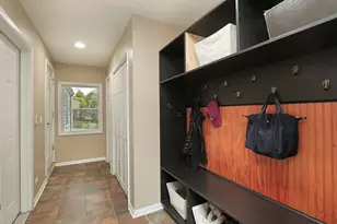 1196 Cedar Ln, Northbrook, IL 60062 - Photo 14
