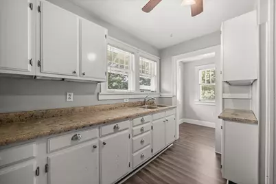 515 N Hennepin Avenue, Dixon, IL 61021 - Photo 20