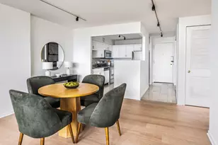1636 N Wells St, Chicago, IL 60614 - Photo 6
