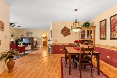 5275 W Mint Julip Drive #302, Alsip, IL 60803 - Photo 8
