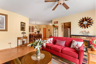 5275 W Mint Julip Drive #302, Alsip, IL 60803 - Photo 4