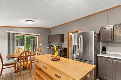 141 Kathryn Lane, Sandwich, IL 60548 - Photo 8