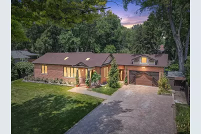 10 E Willow Road, Prospect Heights, IL 60070 - Photo 1