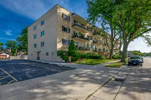 6020 Lincoln Ave, Morton Grove, IL 60053 - Photo 1