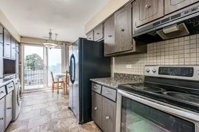 6020 Lincoln Avenue #307, Morton Grove, IL 60053 - Photo 12