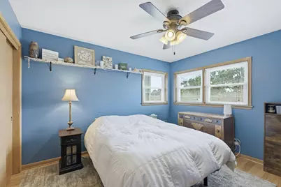8662 N Ozark Avenue, Niles, IL 60714 - Photo 12