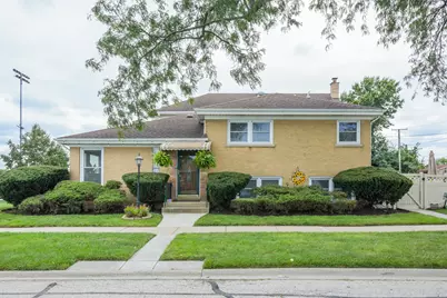 8662 N Ozark Avenue, Niles, IL 60714 - Photo 2