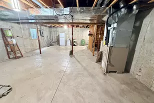 1536 Moluf St, Dekalb, IL 60115 - Photo 12