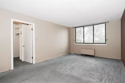 2000 Saint Regis Drive #6J, Lombard, IL 60148 - Photo 12