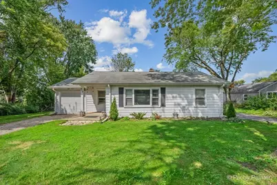 812 Hitchcock Avenue, Lisle, IL 60532 - Photo 1