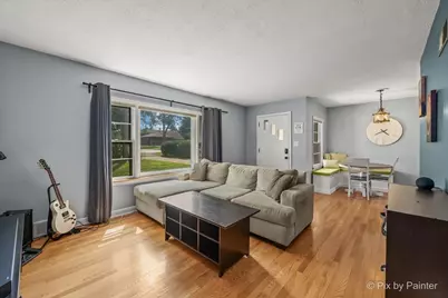 812 Hitchcock Avenue, Lisle, IL 60532 - Photo 2