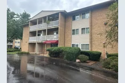 940 Beau Drive #209, Des Plaines, IL 60016 - Photo 2