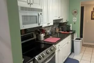 940 Beau Dr, Des Plaines, IL 60016 - Photo 4