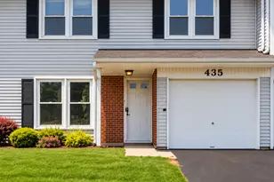 435 Wright Ct, Bolingbrook, IL 60440 - Photo 1