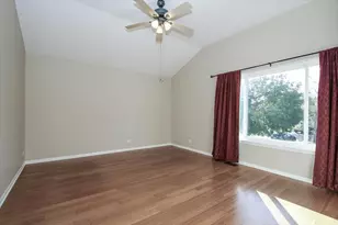 168 S Osage Ct, Round Lake, IL 60073 - Photo 18