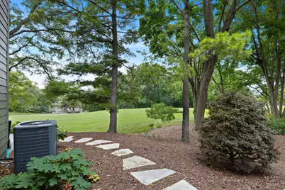 320 Oak Hill Road, Lake Barrington, IL 60010 - Photo 48