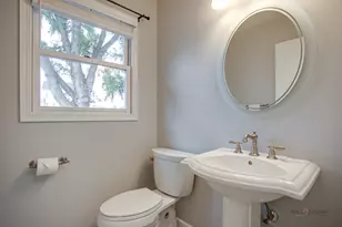 176 Adler Dr, Libertyville, IL 60048 - Photo 14