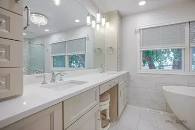 176 Adler Drive, Libertyville, IL 60048 - Photo 18