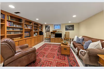 1245 Yorkshire Woods Court, Wheaton, IL 60187 - Photo 24