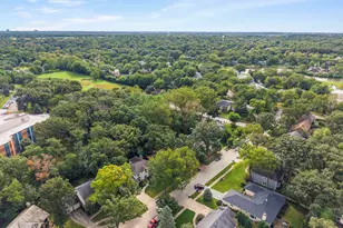 1245 Yorkshire Woods Ct, Wheaton, IL 60187 - Photo 36