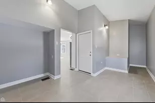 3726 W McLean Ave, Chicago, IL 60647 - Photo 14
