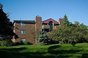 1340 Brook St, Saint Charles, IL 60174 - Photo 1