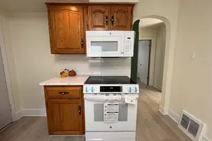 1249 Creve Coeur St, Lasalle, IL 61301 - Photo 6