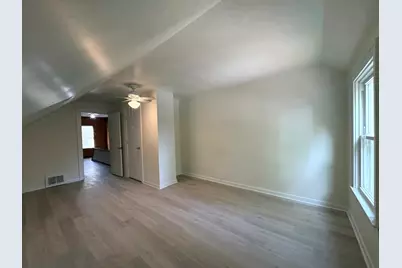 1249 Creve Coeur Street, Lasalle, IL 61301 - Photo 8